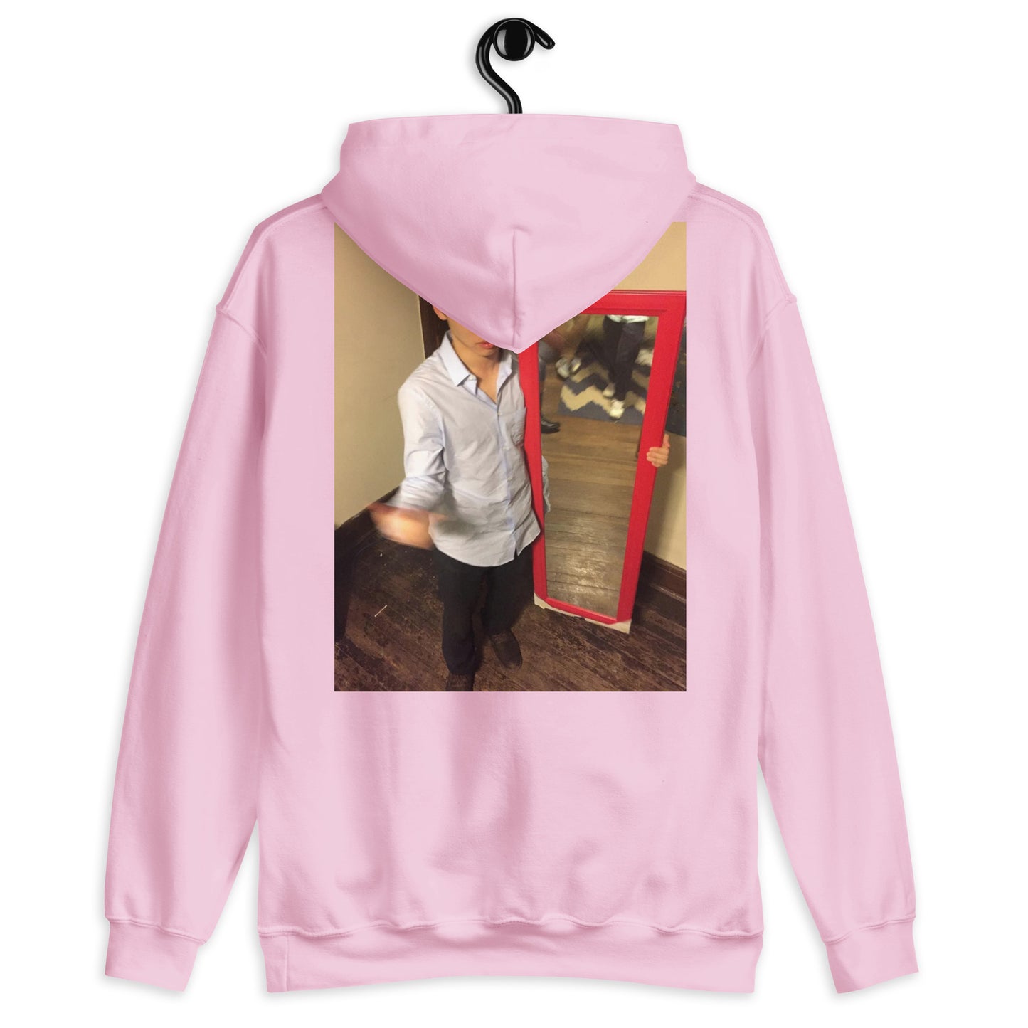me holdin shit