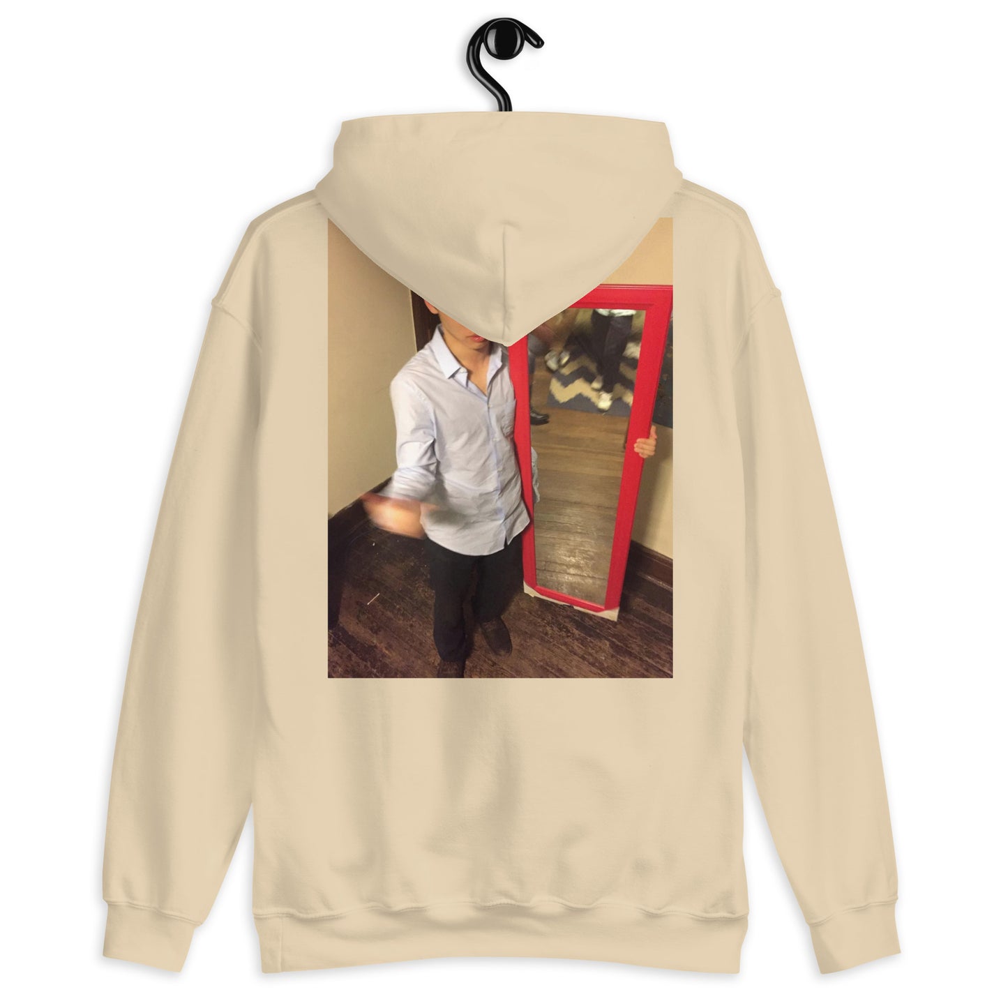 me holdin shit